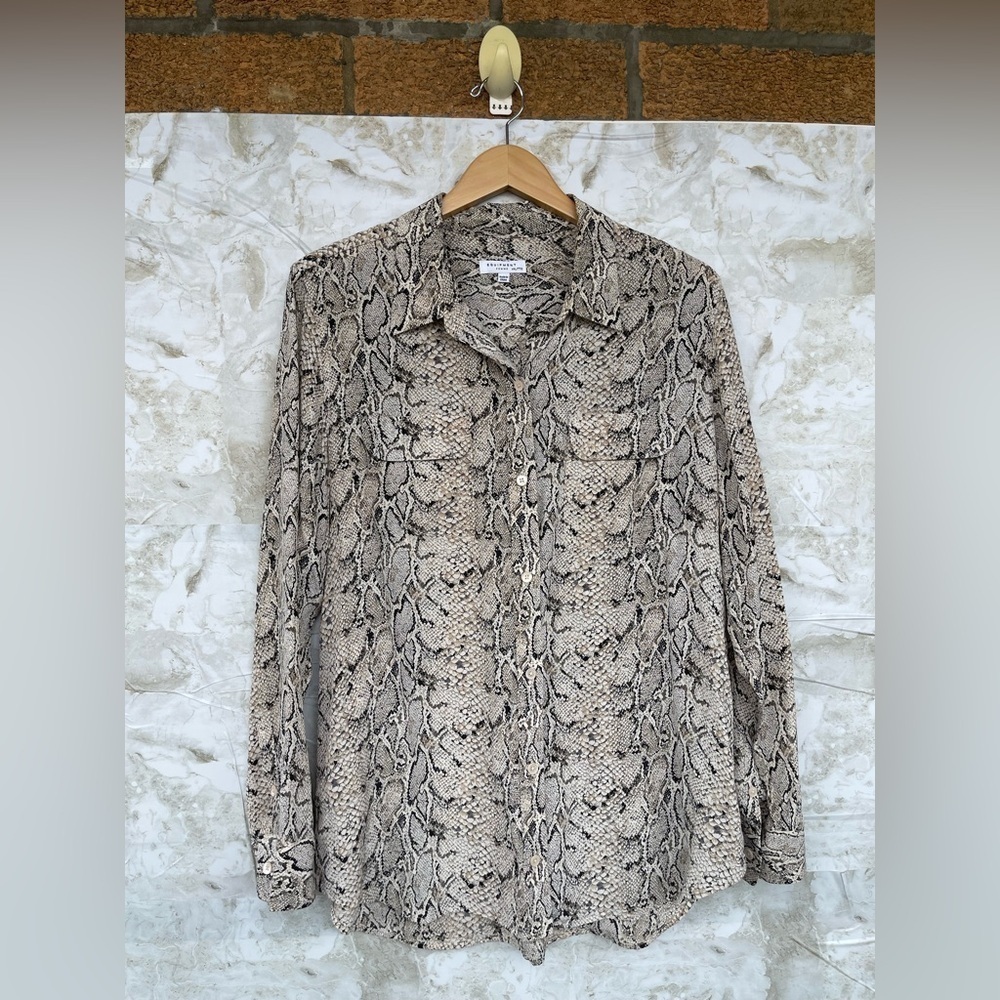 Equipment Slim Signature Snake Effect Print Silk Shirt Xxl